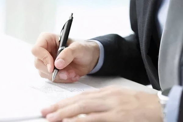 汇率贬值股市为什么跌？分析汇率贬值对股市影响的原因